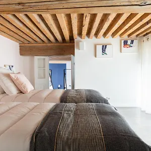 https://dify-roi-lyon-hotel-de-ville.hotels-rhonealpes.com